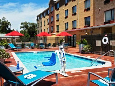 Towneplace Suites By Marriott Dodge City Exterior photo